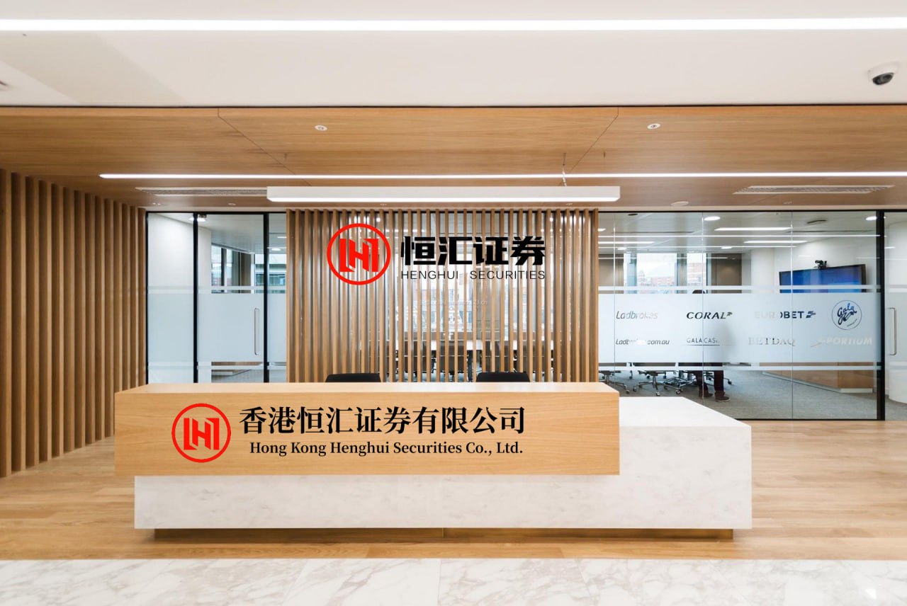 安全配资 张凌赫出任 PUMA 新代言人，H